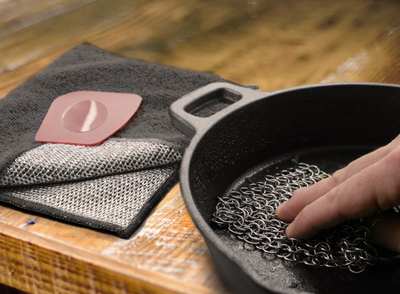 Coghlan’s Cast Iron Cleaning Kit