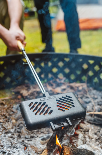 Coghlan’s Cast Iron Double Broiler