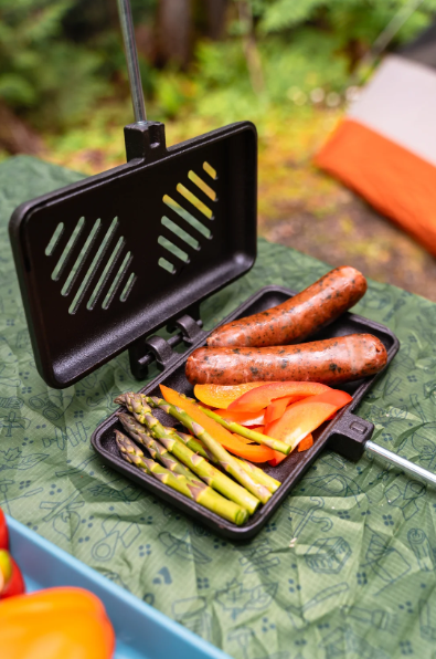 Coghlan’s Cast Iron Double Broiler