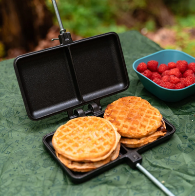 Coghlan’s Cast Iron Double Camp Cooker
