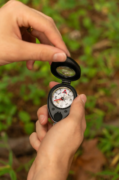 Coghlan’s Compass With LED
