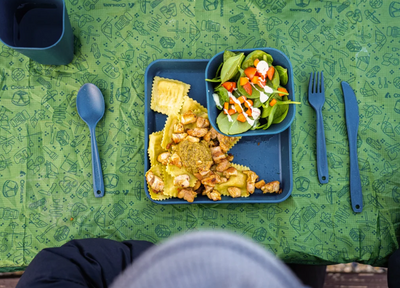 Coghlan’s Solo Tableware
