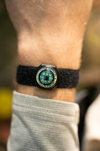 Coghlan’s Wrist Compass